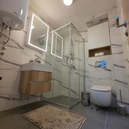 A11 & Free Parking *