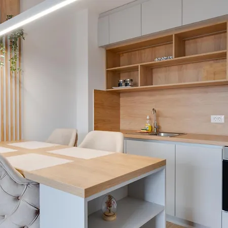 A11 & Free Parking شقة Vrnjci