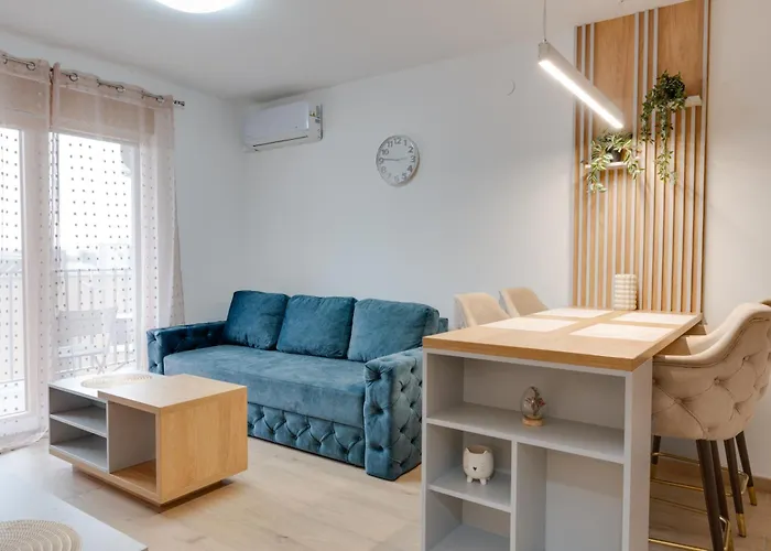 A11 & Free Parking *