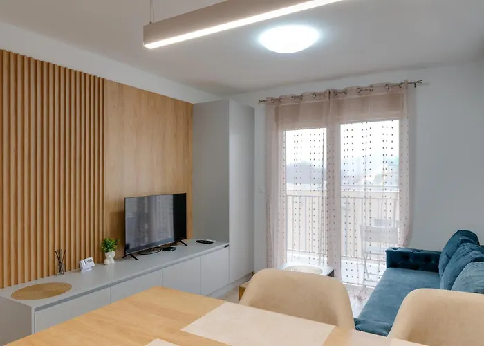 A11 & Free Parking *